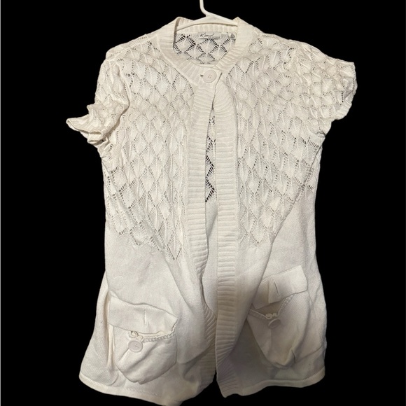 White short sleeve sweater - Picture 1 of 1